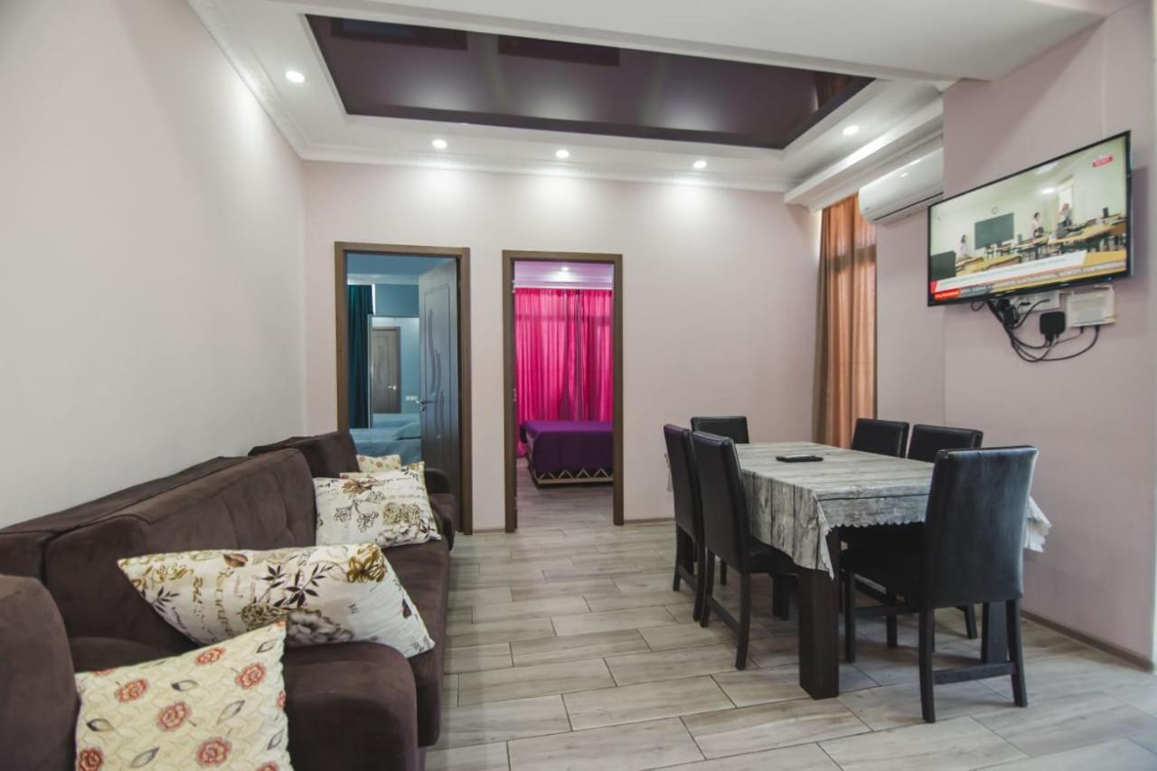 Apartment Two Bedroom With Balcony In Gonio