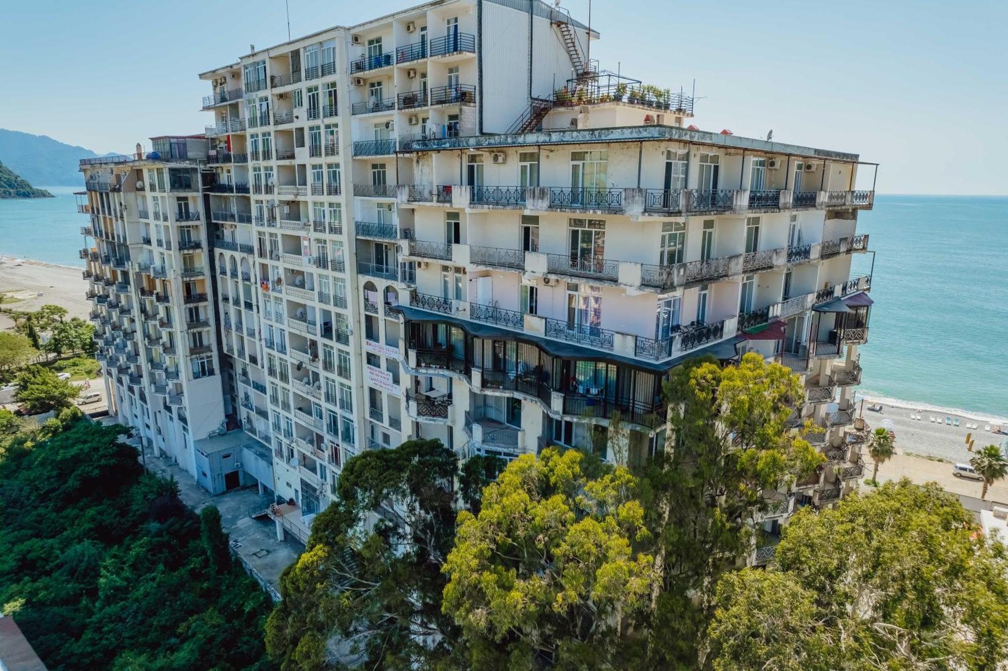 Two Bedroom With Balcony In *