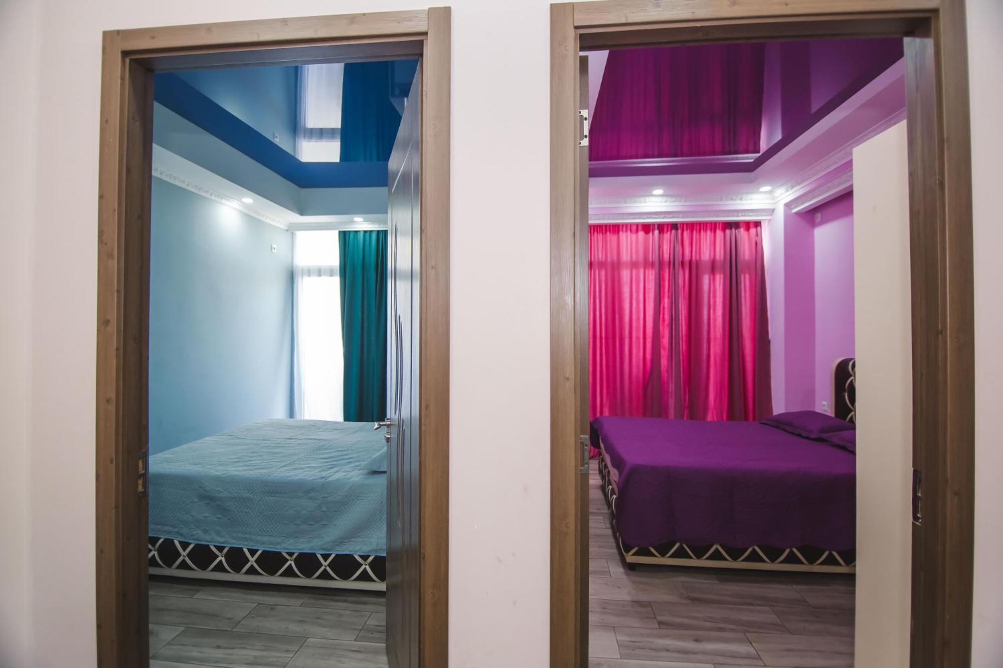 Two Bedroom With Balcony In Apartment Gonio